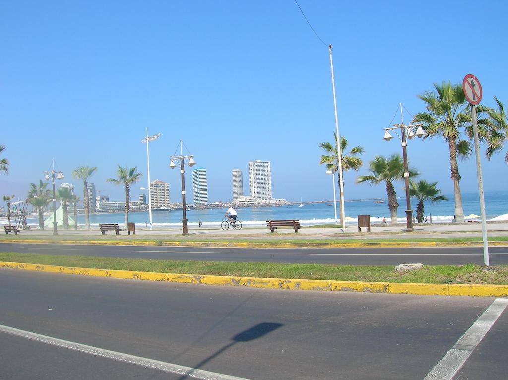 Iquique Beachfront Екстериор снимка